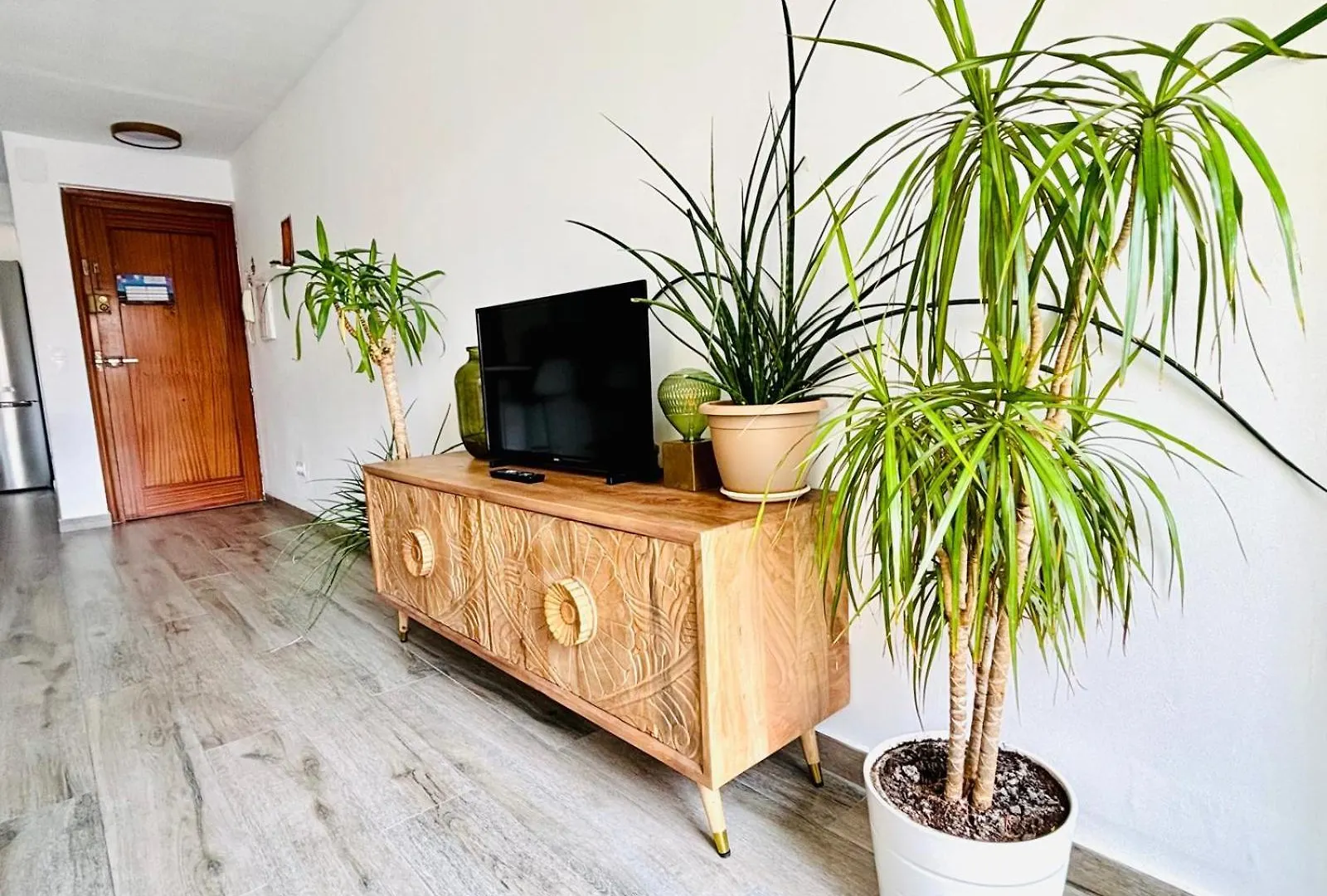 Casa Gracia Stylish Apartment Close To The Beach By Namaste Elite Malaga Spain