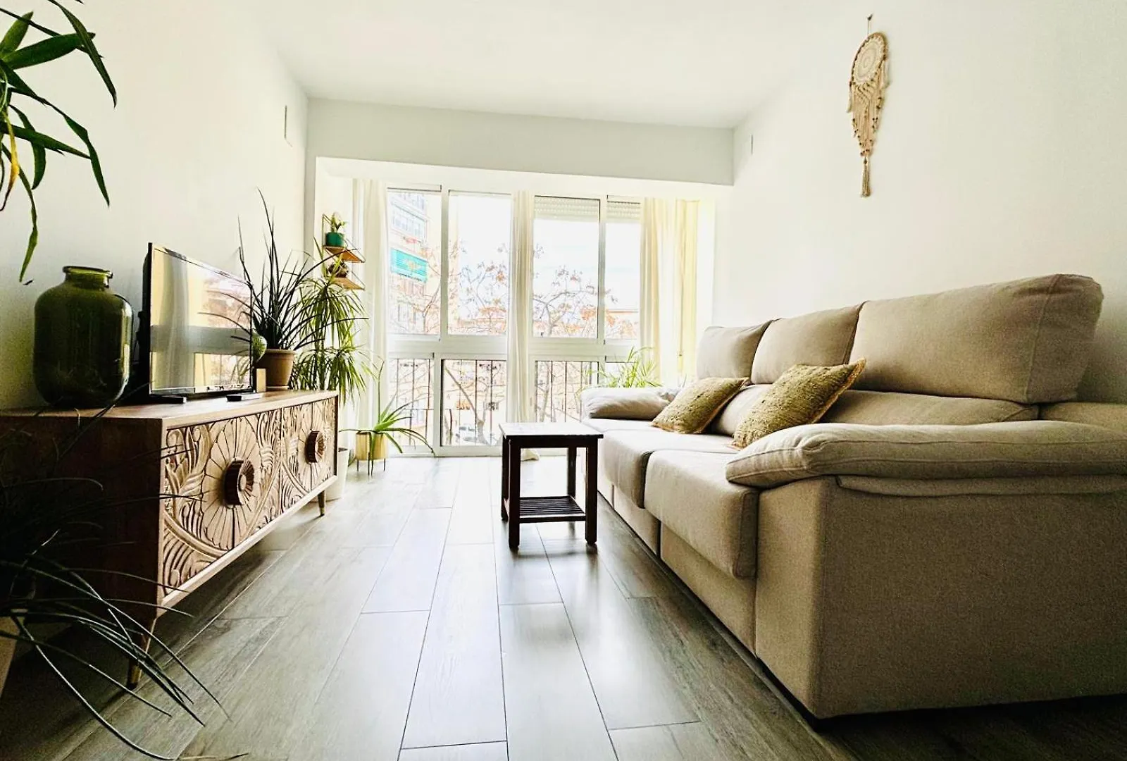 Casa Gracia Stylish Apartment Close To The Beach By Namaste Elite Malaga